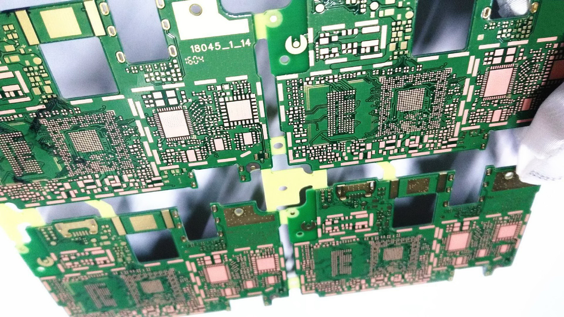 多層次感受PCB板內(nèi)部結(jié)構(gòu)，原來長(zhǎng)這樣！